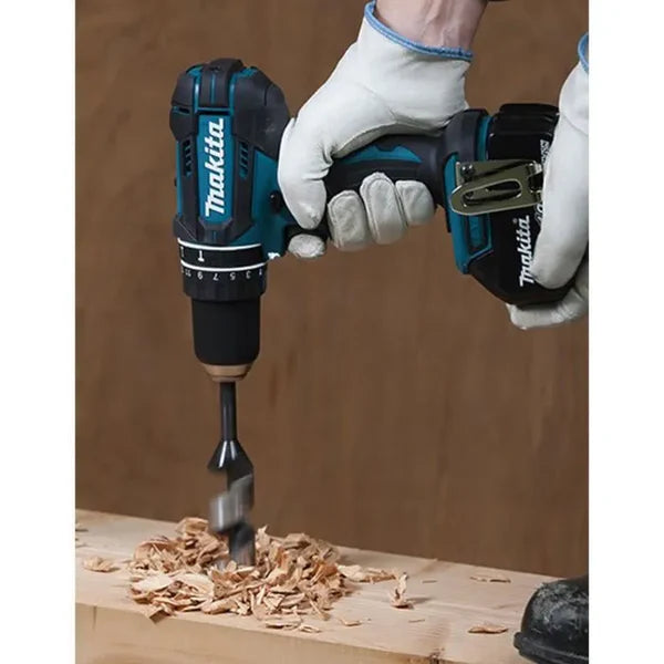 Makita MK1003 Werkzeug-Set mit 3 Akkus 3,0 Ah und 10 Werkzeugen